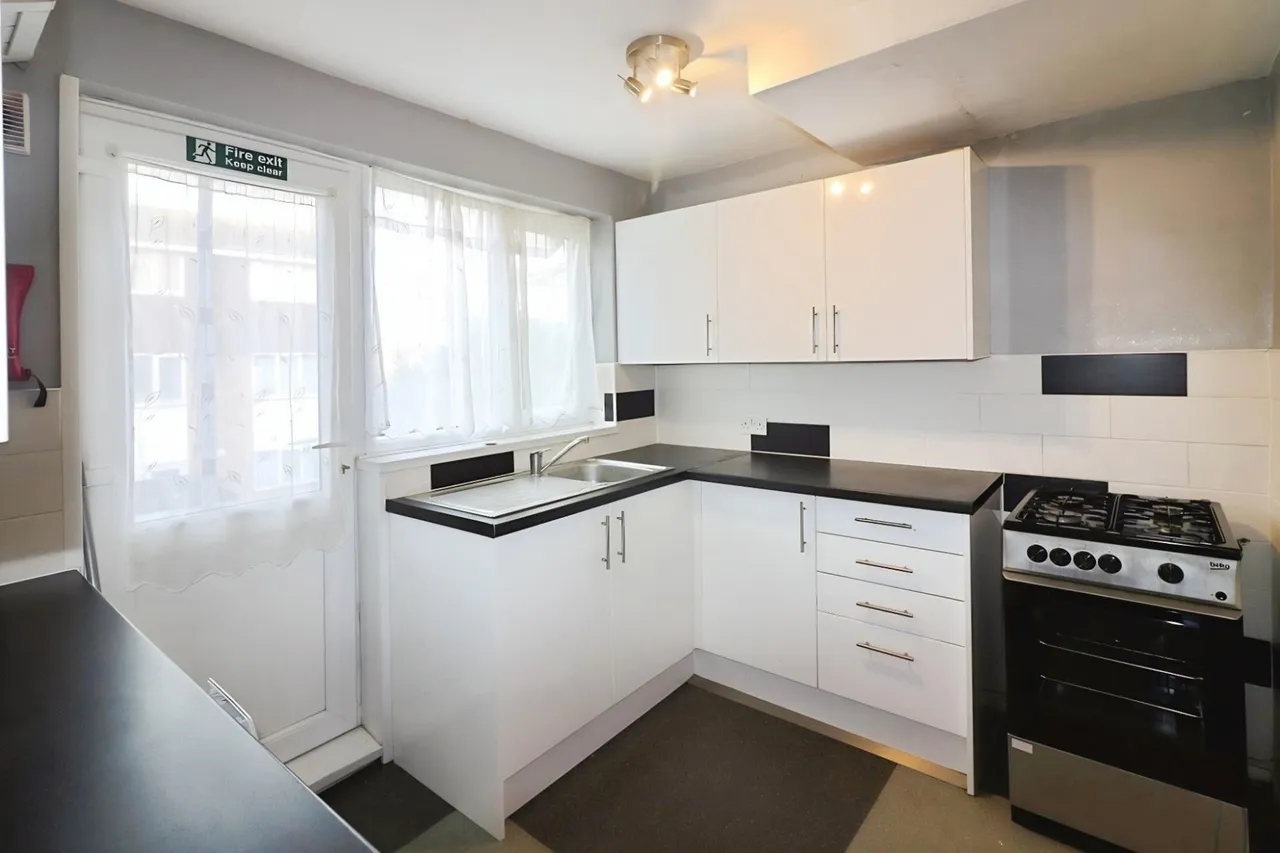 Goldings Crescent, Hatfield, AL10, photo 2