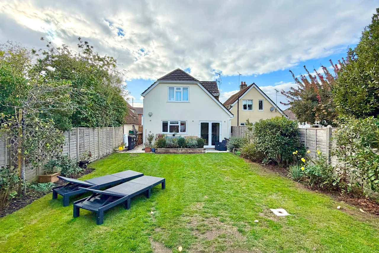 Ringwood, BH24, photo 22