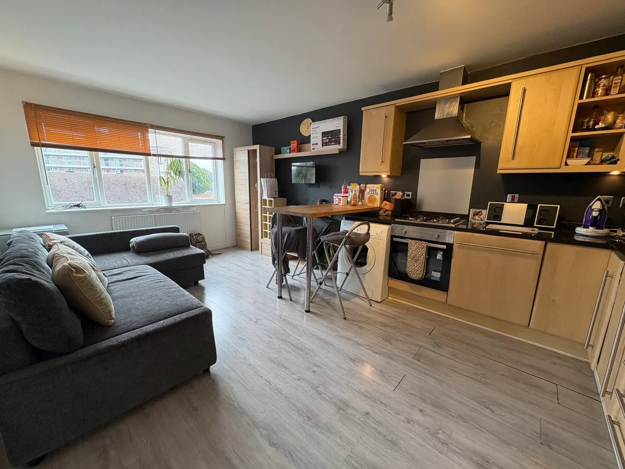 Weedon Road, NORTHAMPTON, photo 4