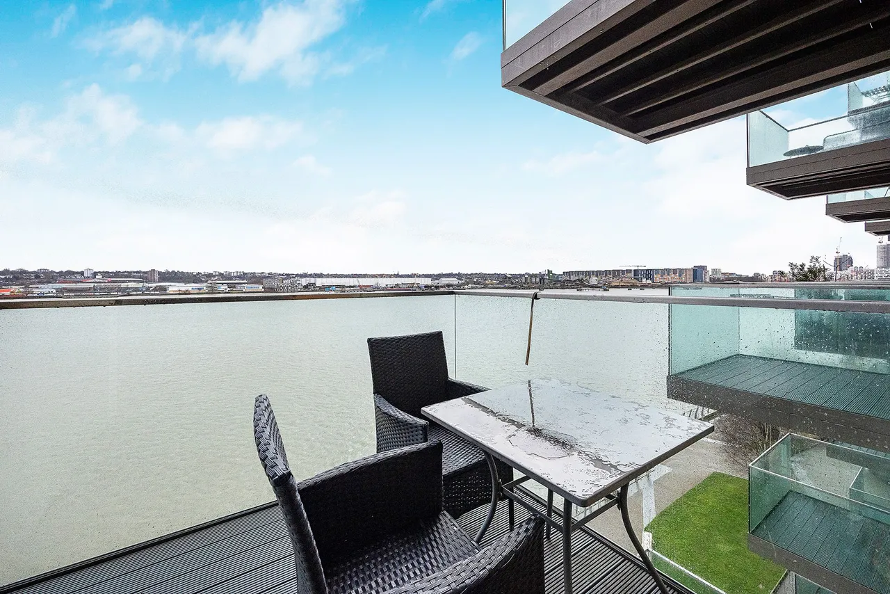 Laker House, London, E16 2SH, photo 12