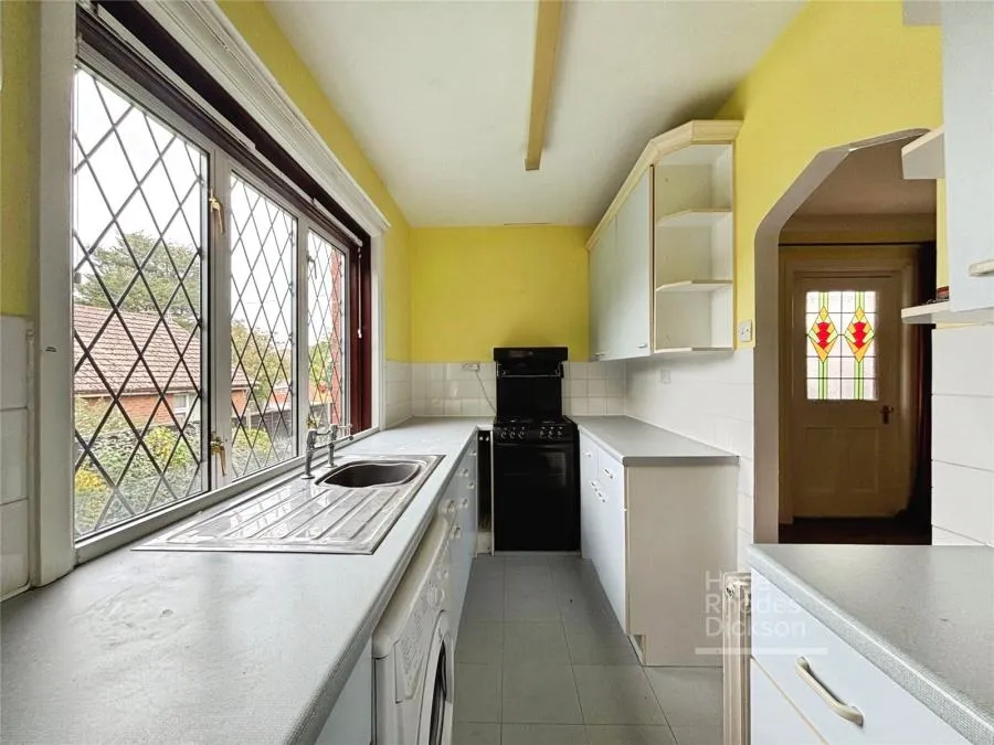 Trevor Road, Newport, PO30, photo 3