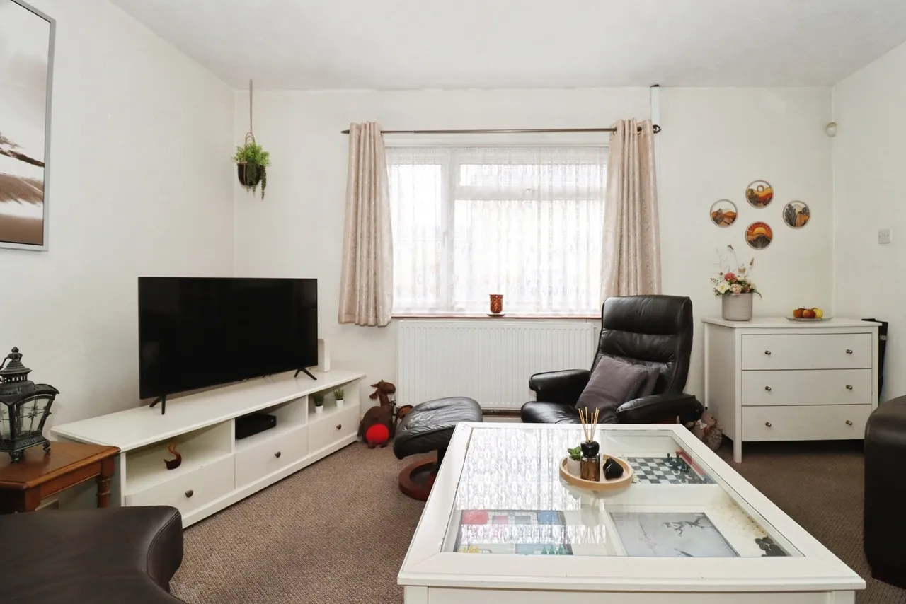 Hunters Drive, Kingswood, Bristol, BS15, photo 3