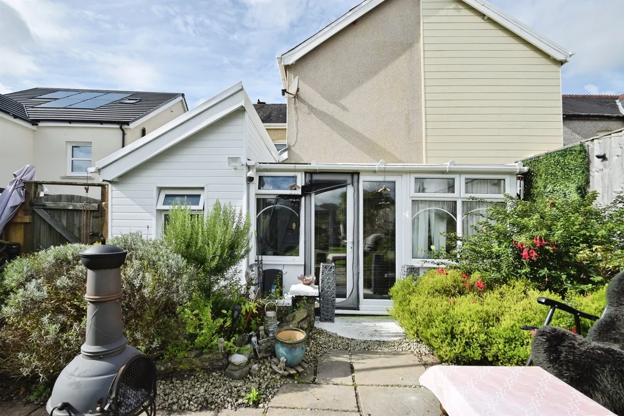 Tirycoed Road, Ammanford, SA18, photo 6