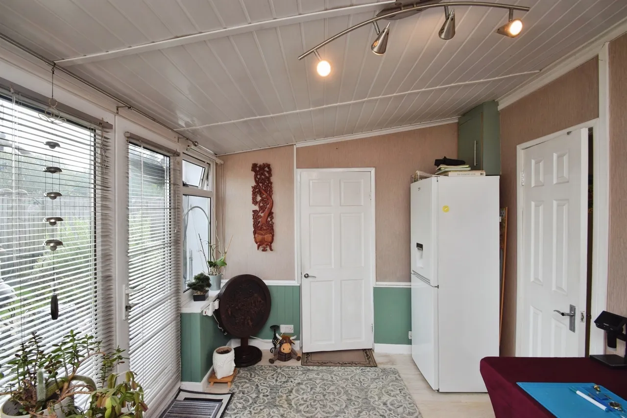 Tirycoed Road, Ammanford, SA18, photo 16