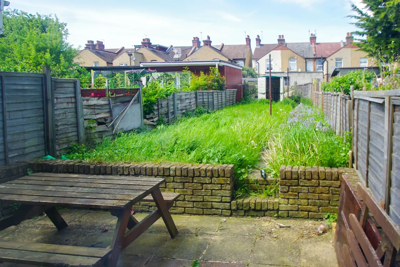 Watford, WD18, photo 9