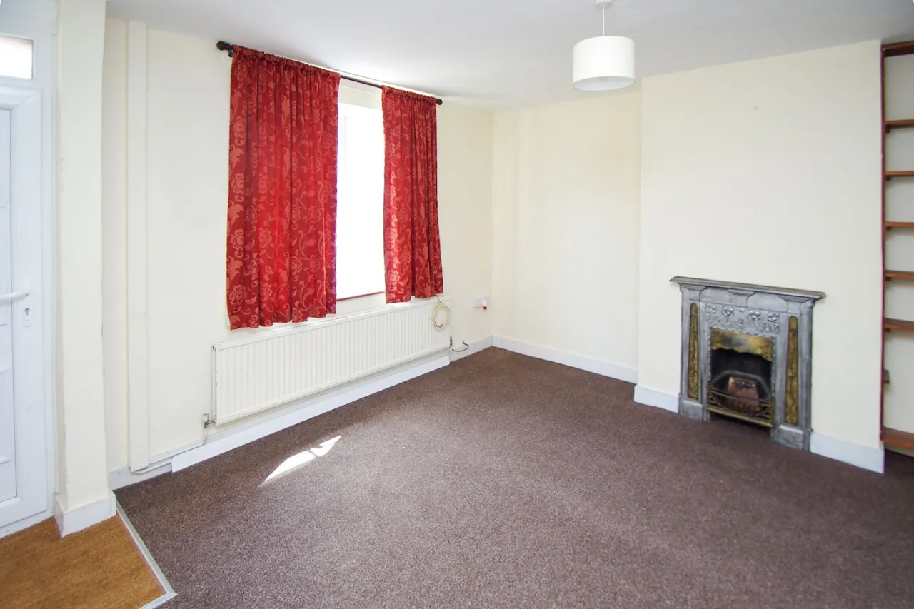 Watford, WD18, photo 5