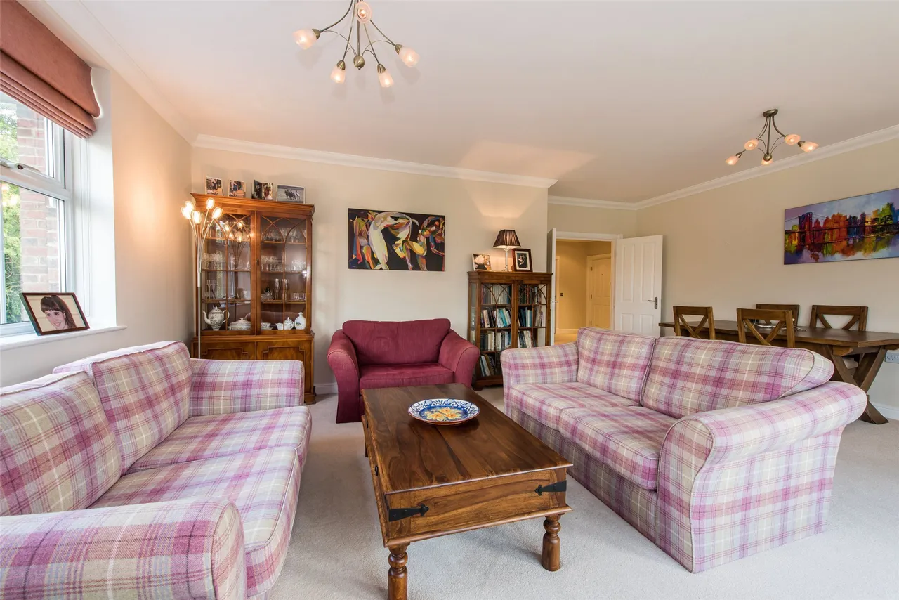 Wray Common Road, Reigate, RH2, photo 9
