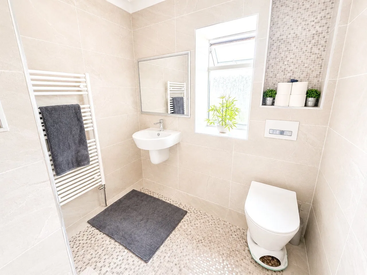 Hambleton Avenue, Northallerton, North Yorkshire, DL7, photo 15