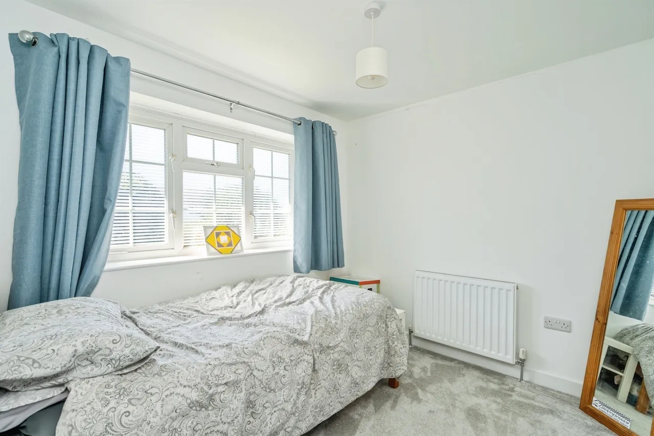 Bala Crescent, Bognor Regis, PO22, photo 8