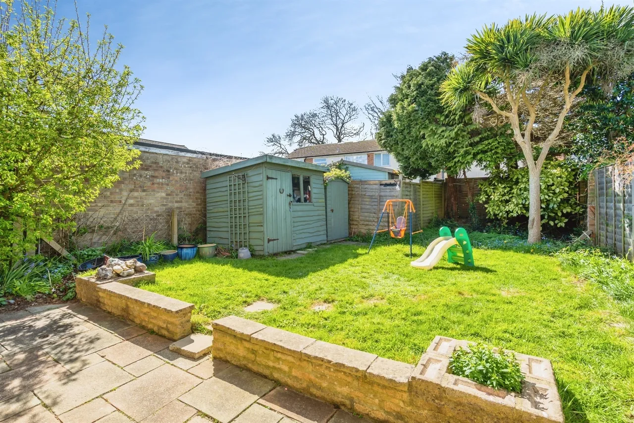 Bala Crescent, Bognor Regis, PO22, photo 13