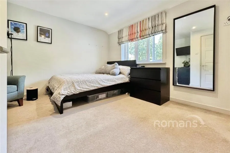 Harts Leap Road, Sandhurst, GU47, photo 17