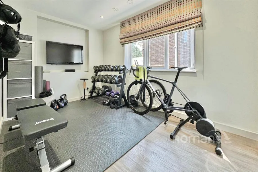 Harts Leap Road, Sandhurst, GU47, photo 7