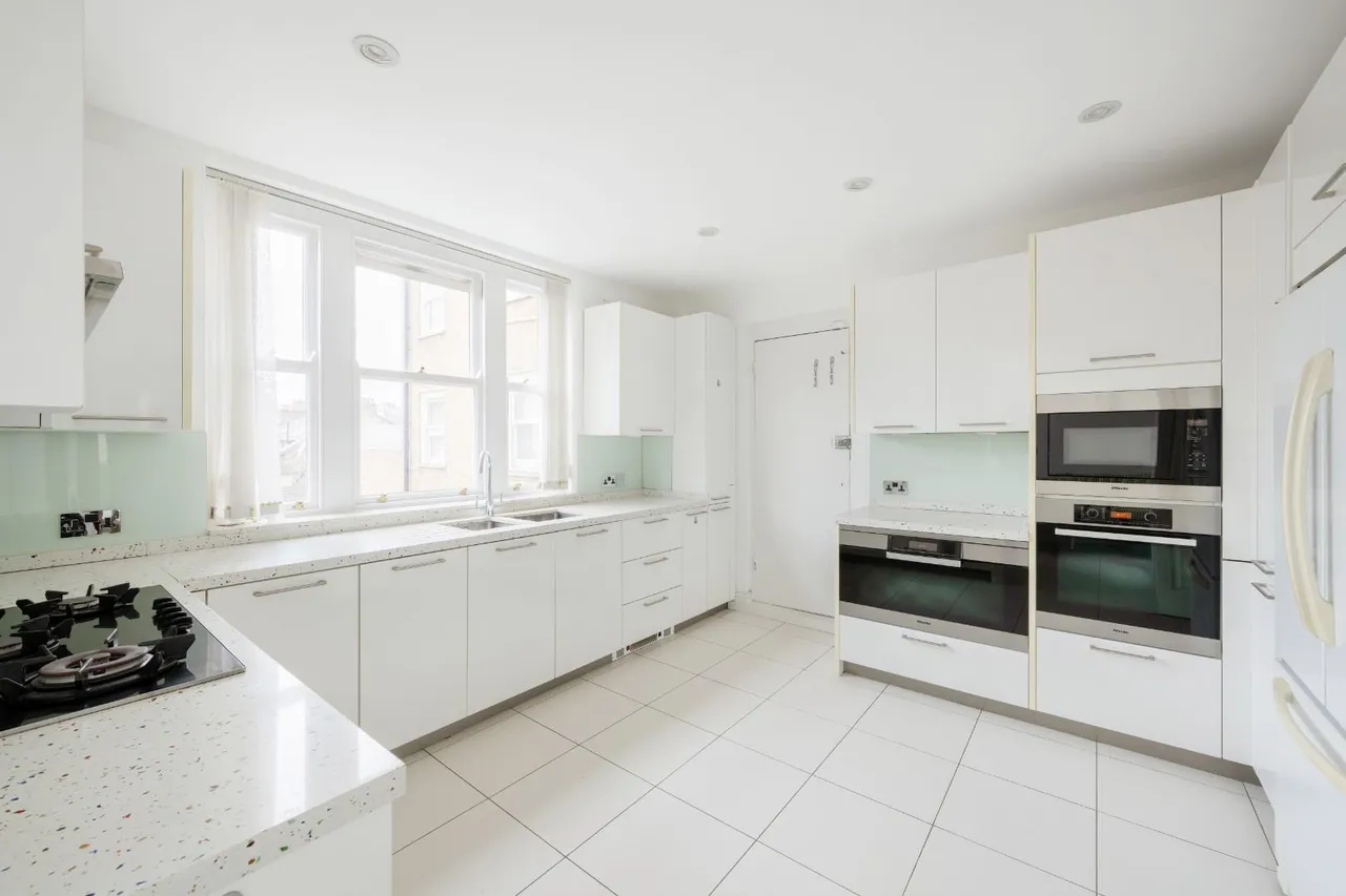 Lowndes Square, Knightsbridge, SW1X, photo 13