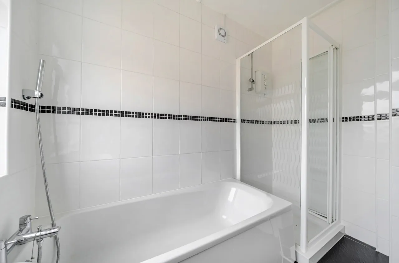 Bon Accord Road, Hessle, HU13, photo 9