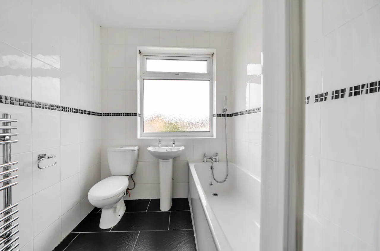 Bon Accord Road, Hessle, HU13, photo 14