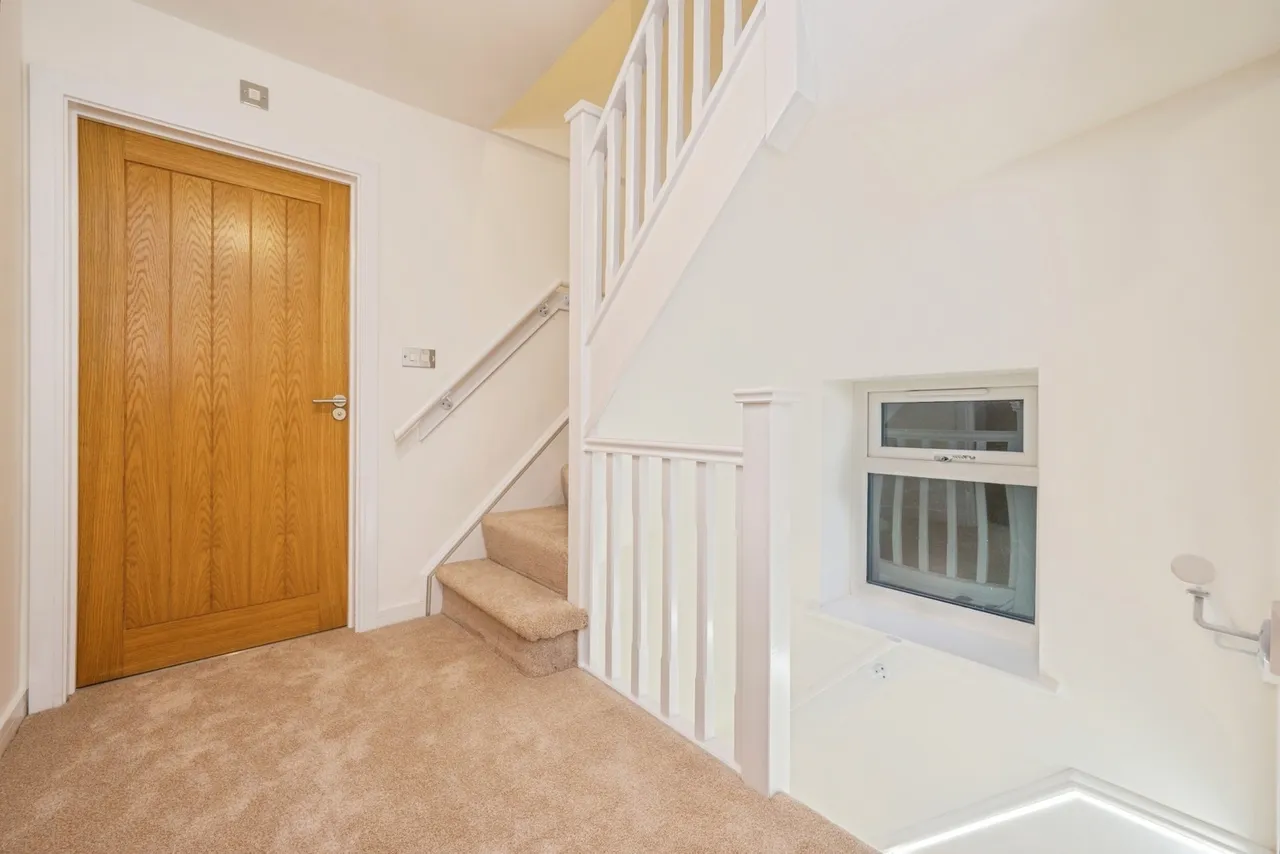 Hockley Road, Wilnecote, Tamworth, Staffordshire, B77, photo 19