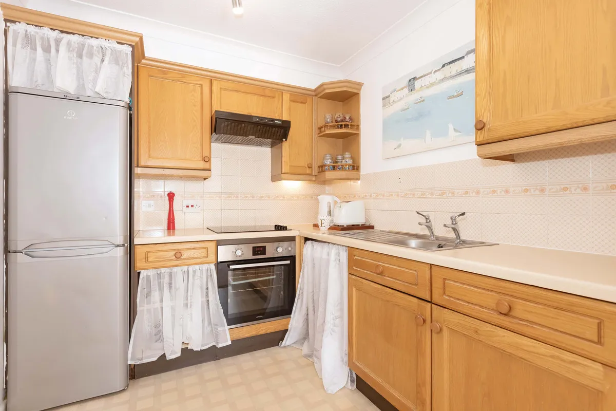 Lancing, BN15 8DS, photo 6