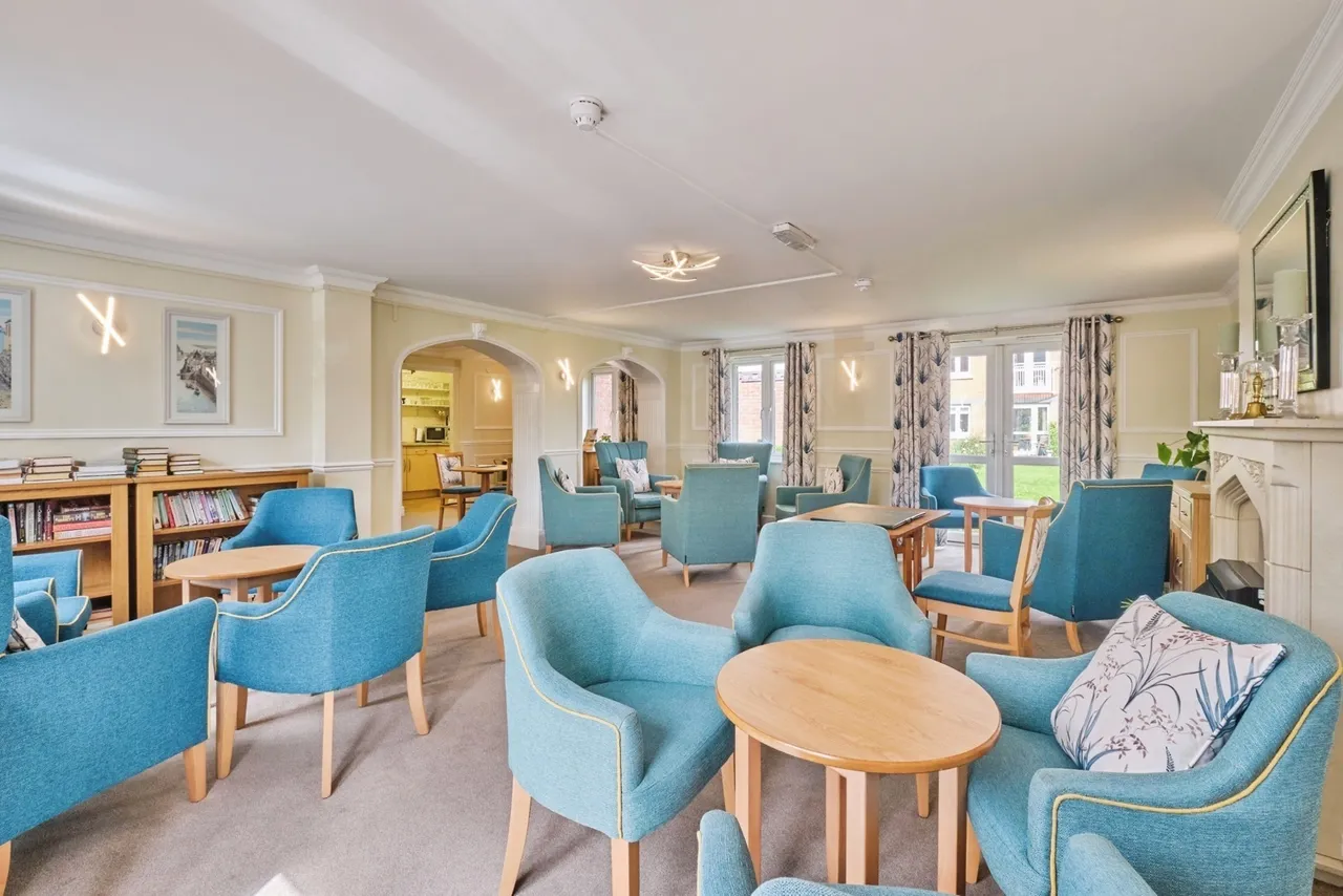 Rosy Cross, Tamworth, Staffordshire, B79, photo 12