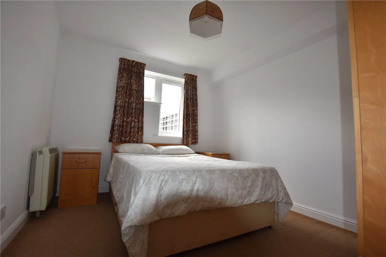 Dunnage Crescent, London, SE16, photo 4