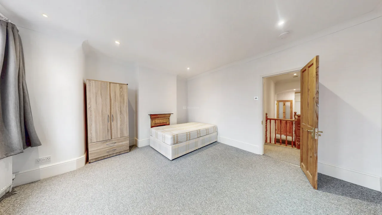Pembroke Road, N10, photo 12