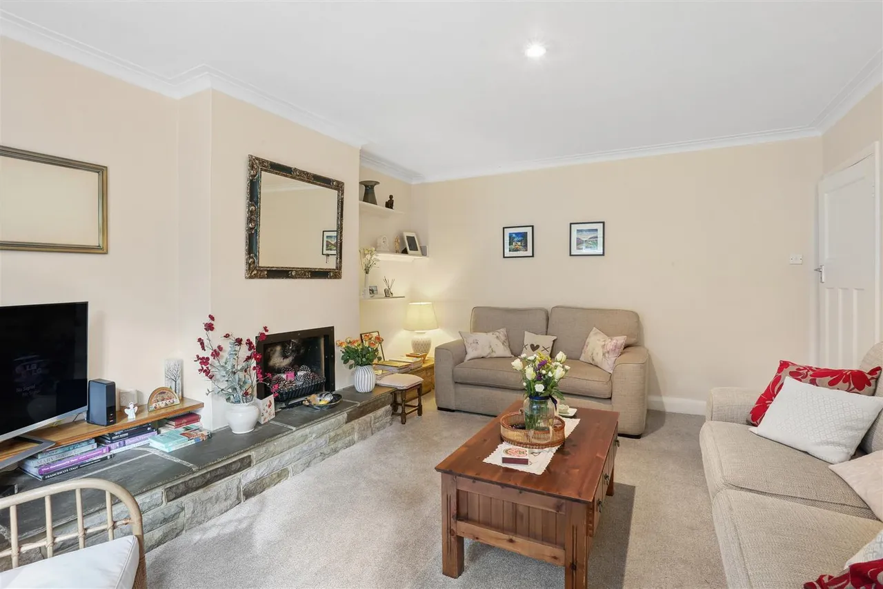Bolters Lane, Banstead, SM7, photo 6