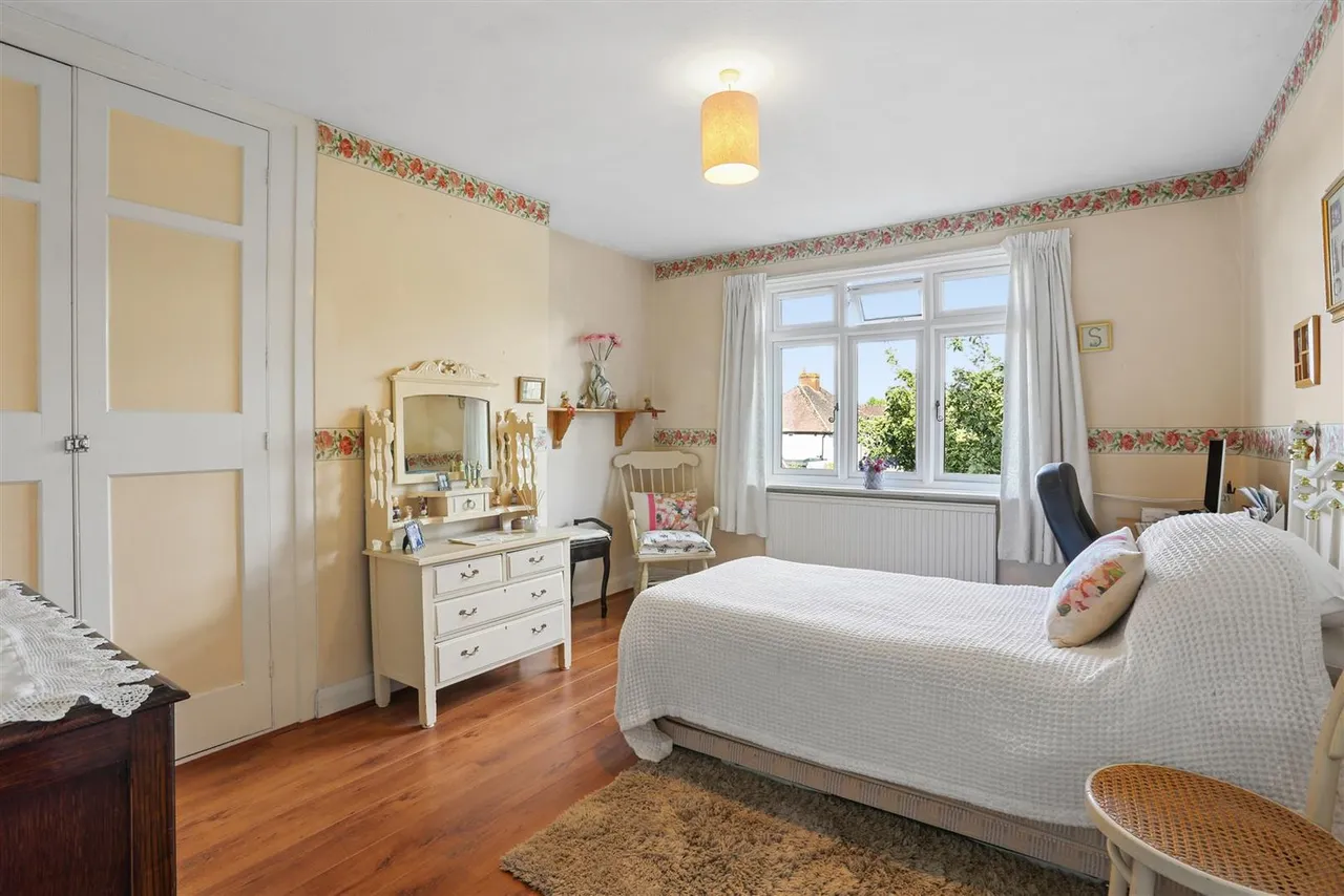 Bolters Lane, Banstead, SM7, photo 19