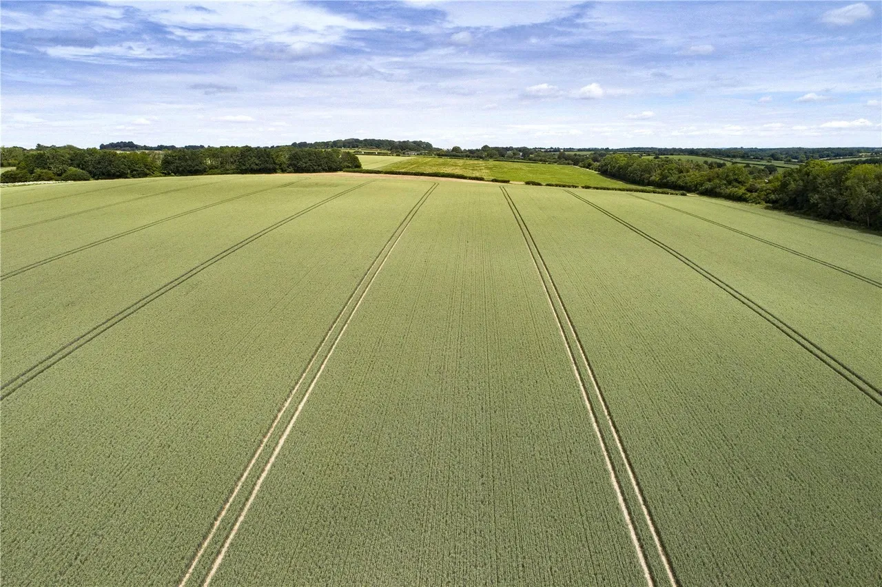 Lot 2 Land At Hookpit Farm, Kings Worthy, Winchester, Hampshire, SO21 2RR, photo 3