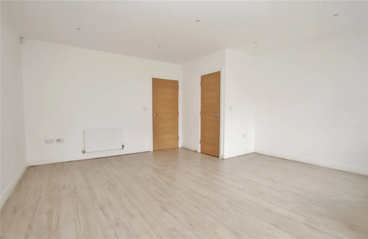 Jersey Close, Knaphill, GU21, photo 3