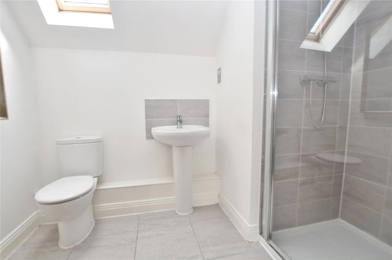 Jersey Close, Knaphill, GU21, photo 6