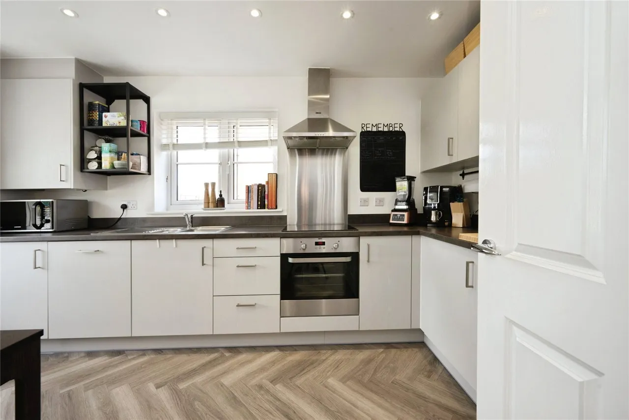 Valerian Way, Leighton Buzzard, Bedfordshire, LU7, photo 6