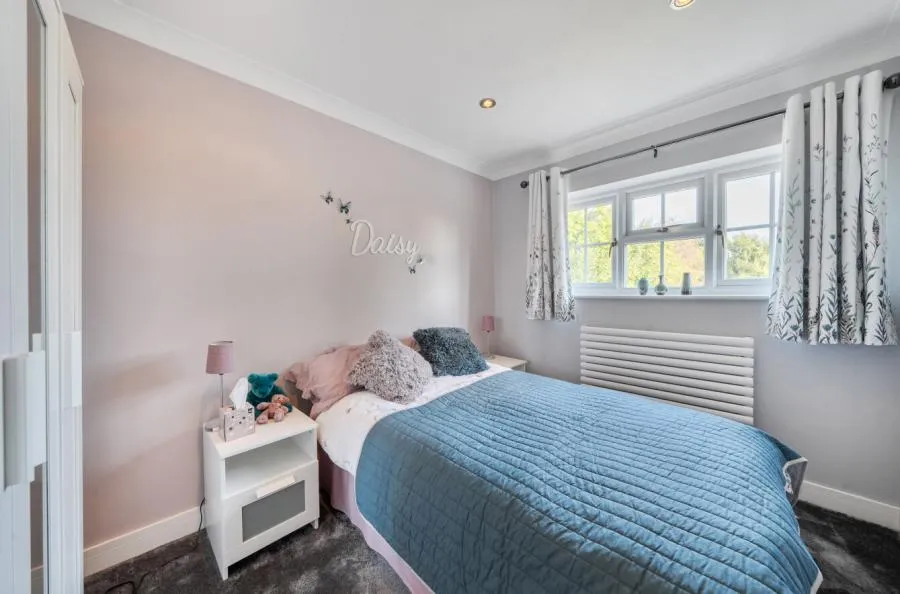 Hawley Road, Blackwater, GU17, photo 15