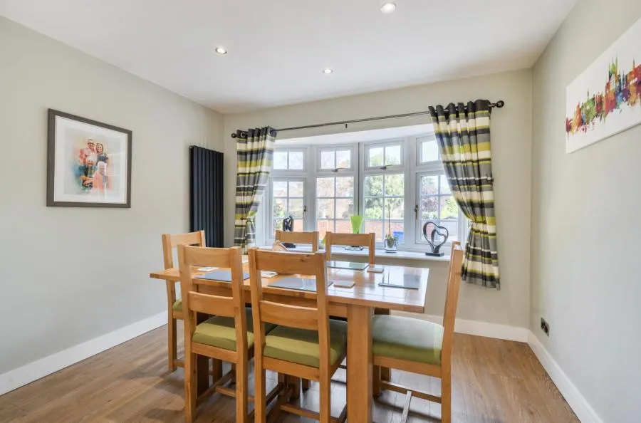 Hawley Road, Blackwater, GU17, photo 6