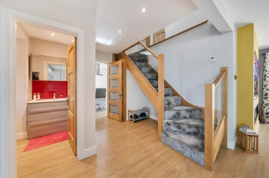 Hawley Road, Blackwater, GU17, photo 10