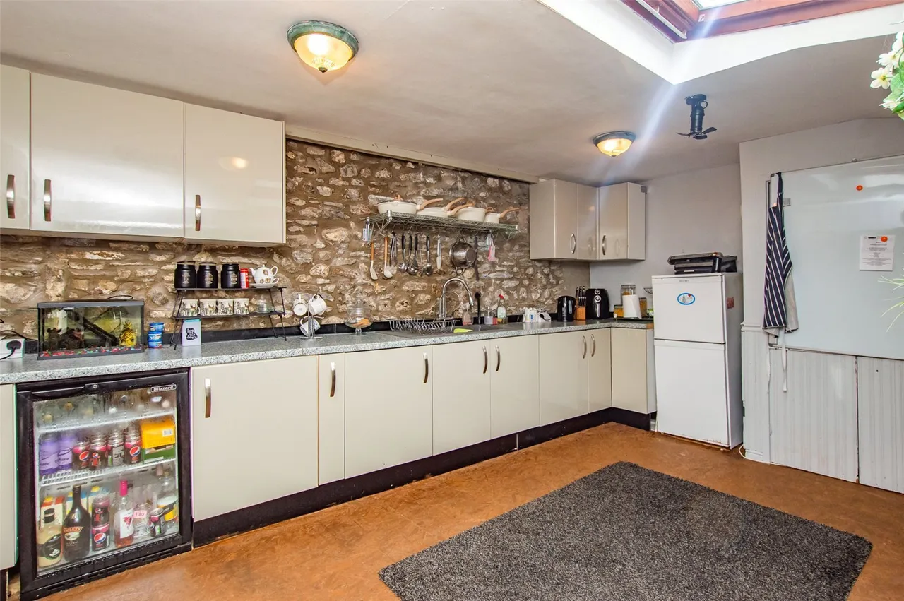 Stone Street, Llandovery, SA20, photo 12