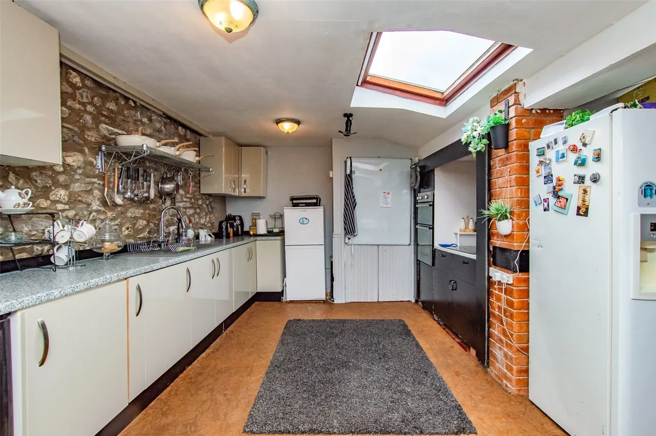 Stone Street, Llandovery, SA20, photo 13