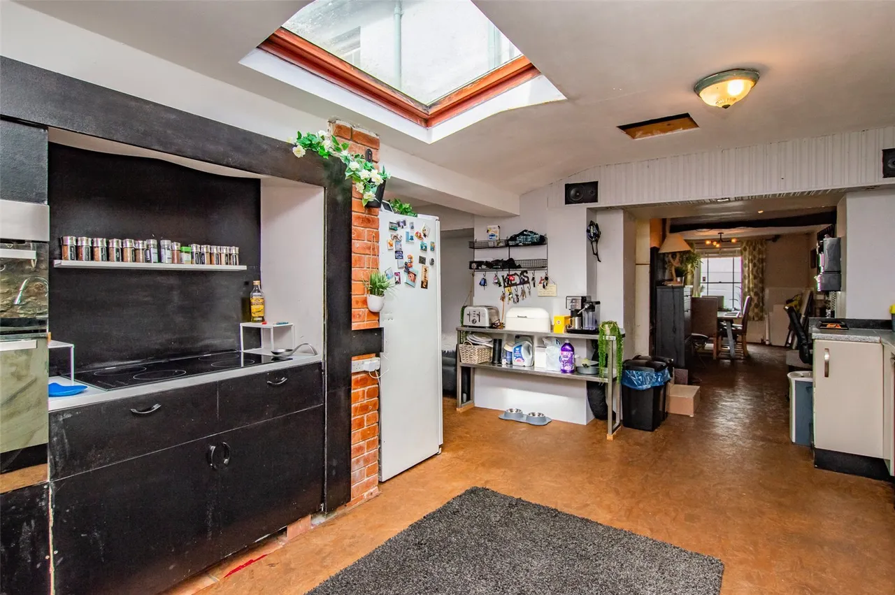 Stone Street, Llandovery, SA20, photo 14
