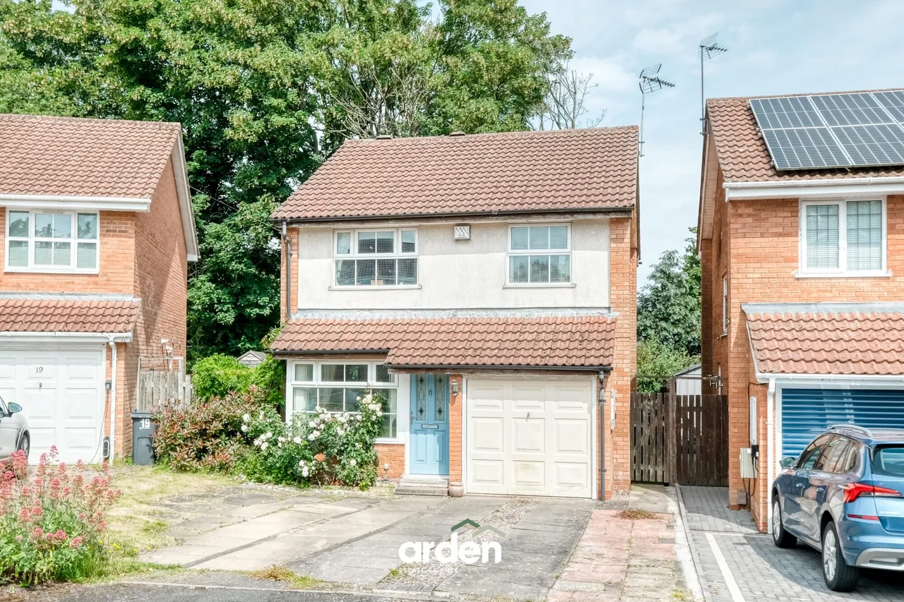 3 bed house for sale, Woodham Close, Rednal, B45