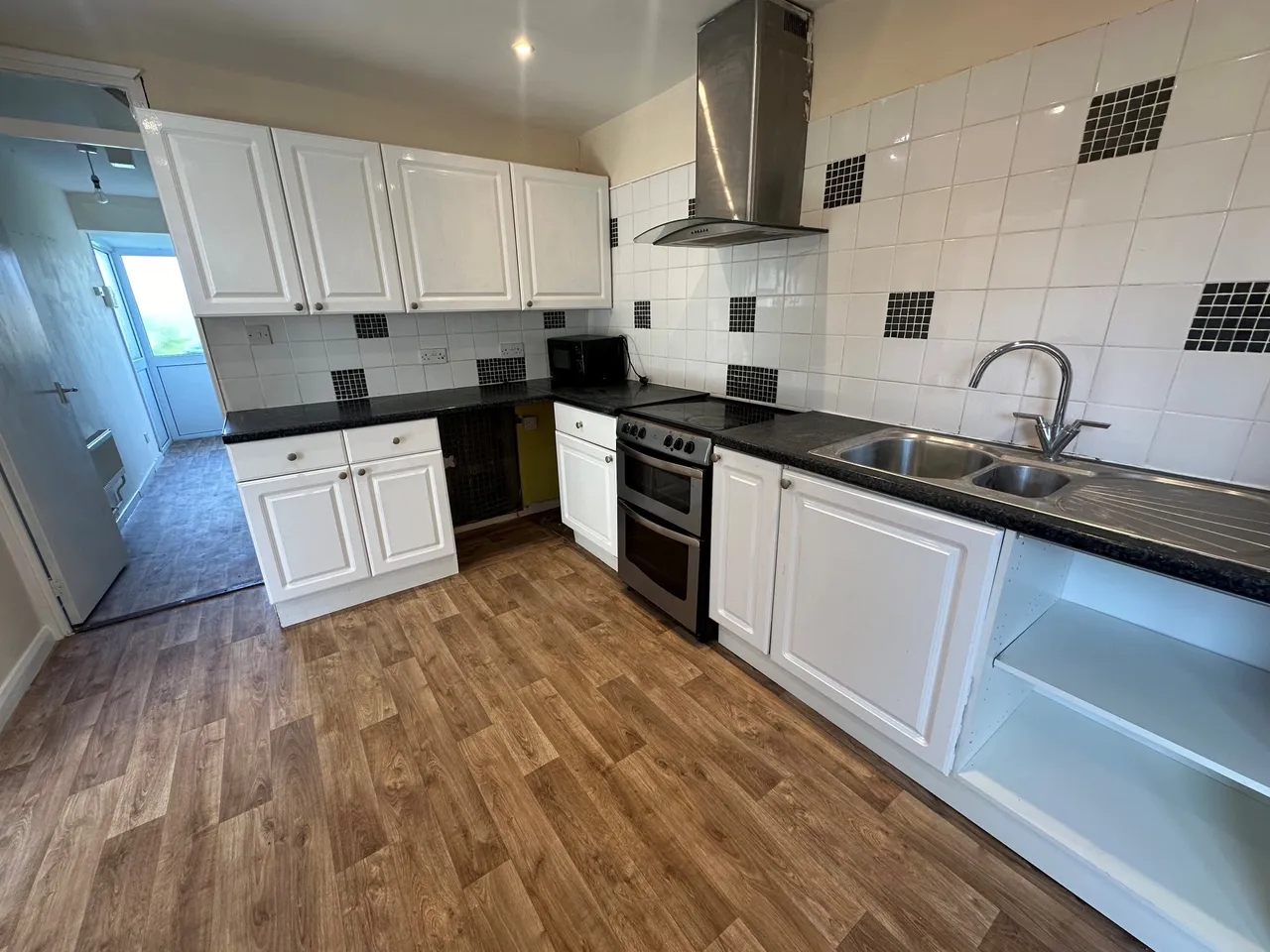 Spruce Hill, Harlow, CM18, photo 4