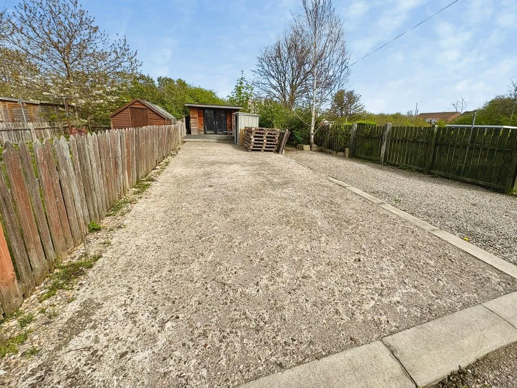 Newcastle Upon Tyne NE27 0RT, NE27, photo 15