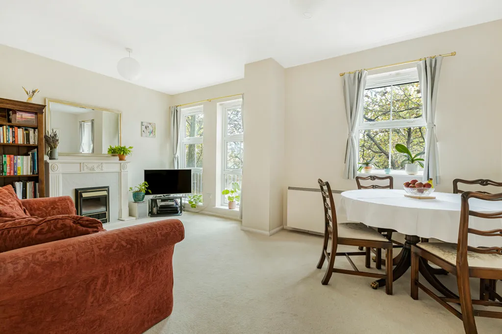 1 bed flat for sale, Grange Road, London, SE1