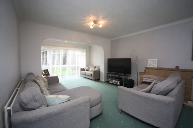 Copt Heath Drive, Knowle, photo 6