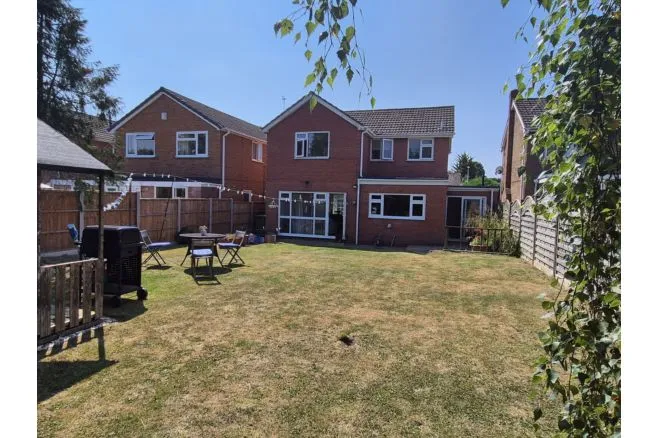 Copt Heath Drive, Knowle, photo 2
