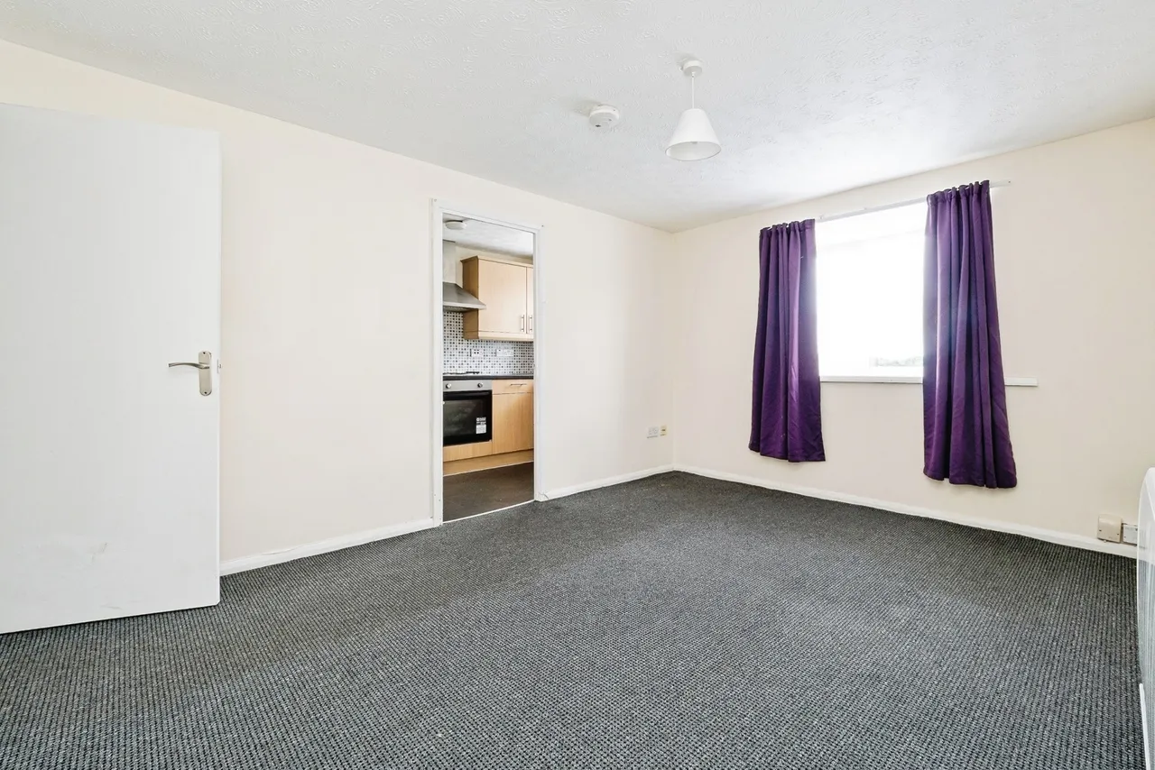 Honey Close, Dagenham, RM10, photo 9