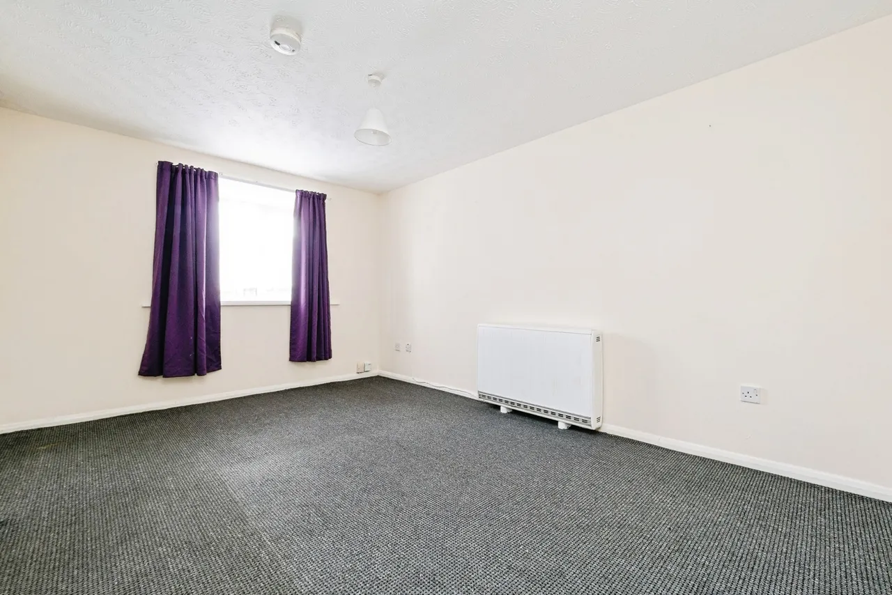 Honey Close, Dagenham, RM10, photo 8