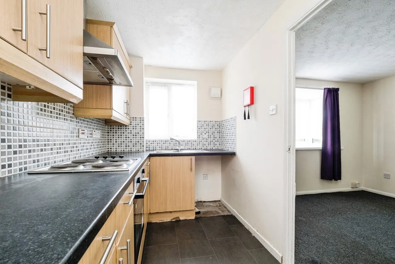 Honey Close, Dagenham, RM10, photo 16