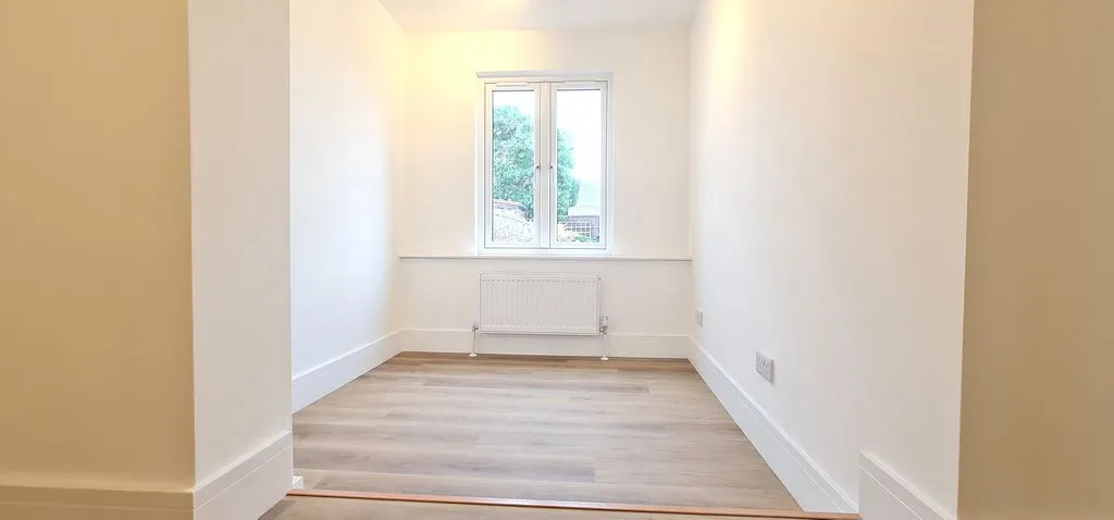 Weir Gardens, Rayleigh, Essex, SS6 7SY, photo 16