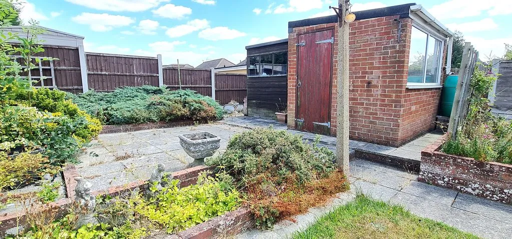 Weir Gardens, Rayleigh, Essex, SS6 7SY, photo 18