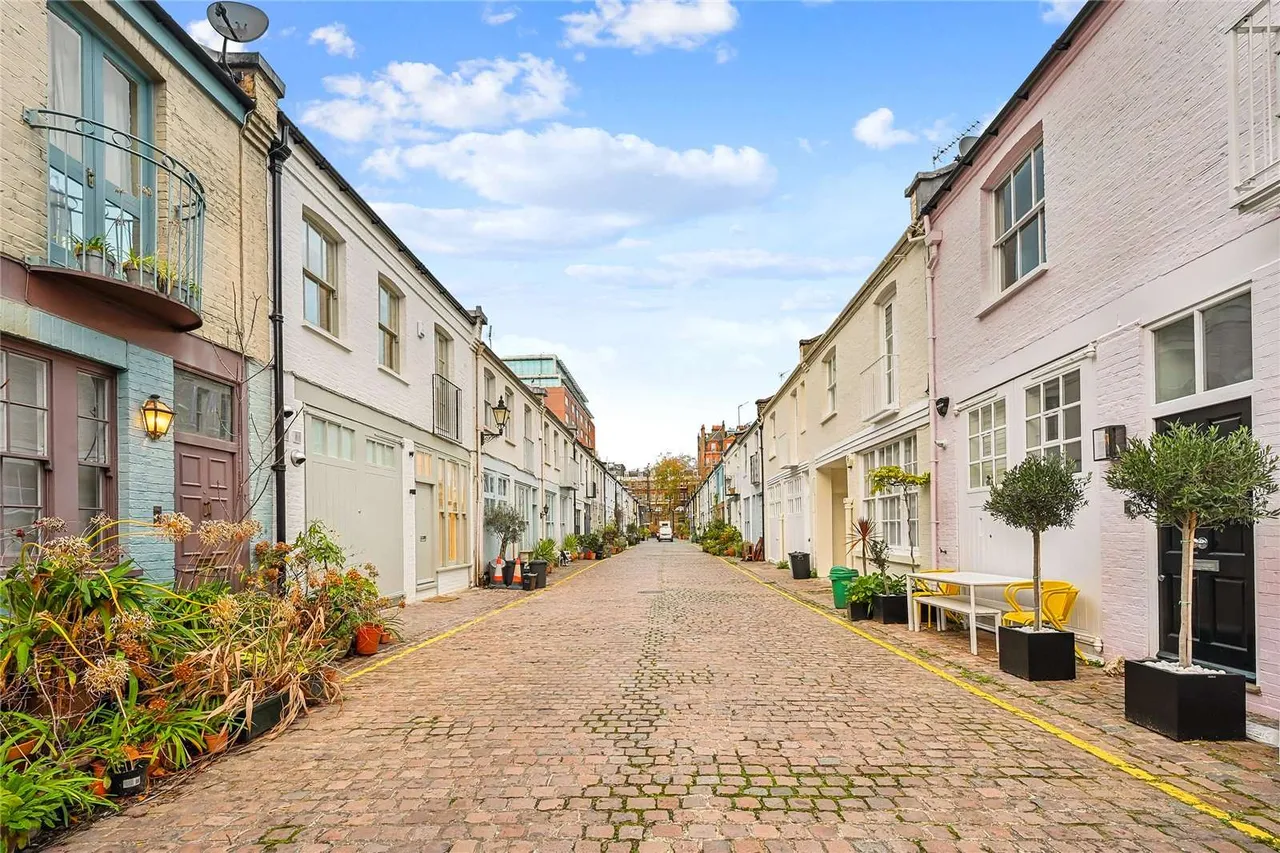 Cranley Mews, London, SW7, photo 13