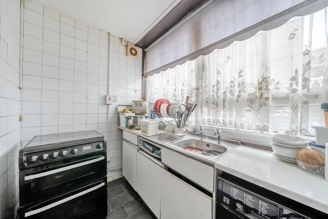 Meeting House Lane, London, SE15, photo 15