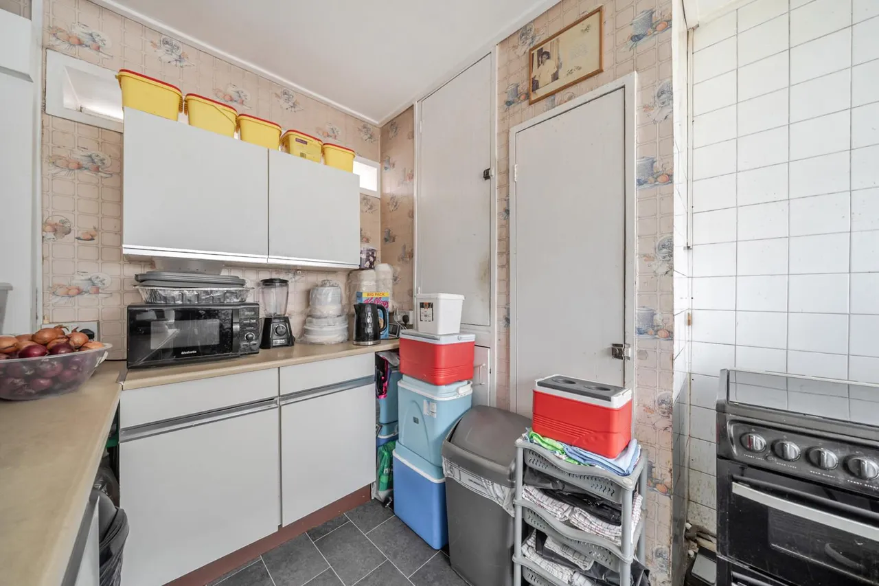 Meeting House Lane, London, SE15, photo 12
